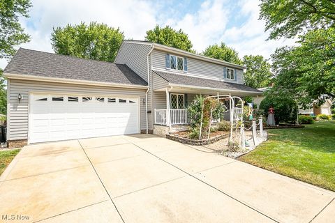 26946 Adele Lane, Olmsted Twp, OH 44138 - #: 5138781
