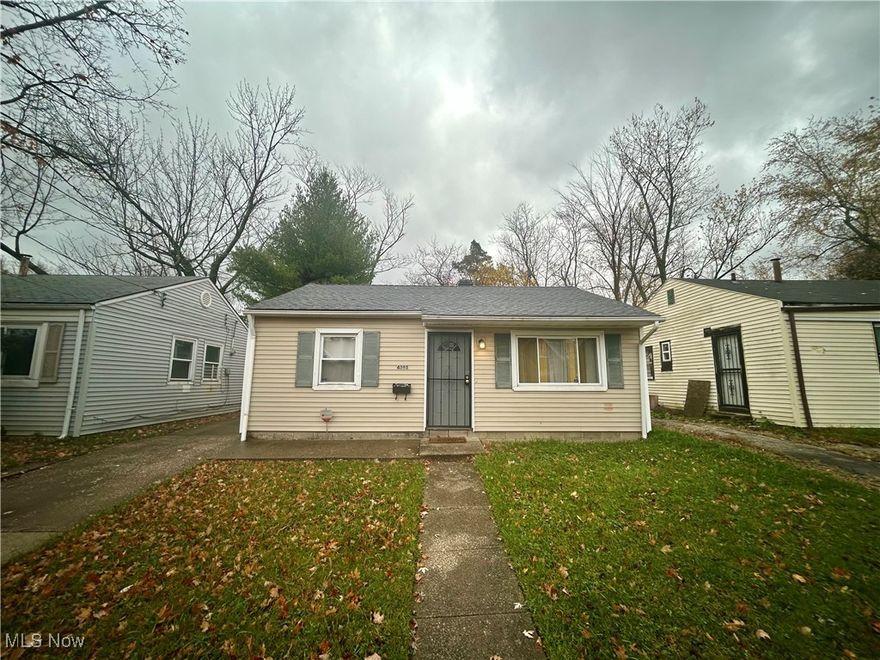 Discover a fantastic investment opportunity with this tenant-occupied rental property in a prime location. Already generating cash flow, this home offers stability and ease from day one. The property has been updated with modern finishes, including newer flooring, fresh paint, upgraded lighting, and a refreshed kitchen. These improvements make it a desirable space for tenants while adding long-term value for the owner
Designed for simplicity, this home features a no-basement layout, eliminating the need for maintenance often associated with lower-level spaces. This design ensures straightforward ownership and fewer worries. Updated mechanical systems and a brand new roof provide additional peace of mind, allowing you to focus on enjoying the returns on your investment without concerns over costly repairs.
Situated close to schools, highways, and essential amenities, this property offers tenants convenience and accessibility. The growing area enhances its appeal, making it a smart choice for investors looking to capitalize on location and quality. Don’t miss out on this turnkey rental opportunity!