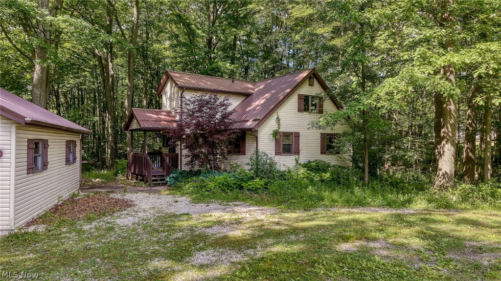 Photo of 9249 Gilbert Road, Ravenna, OH 44266 (MLS # 5219291)