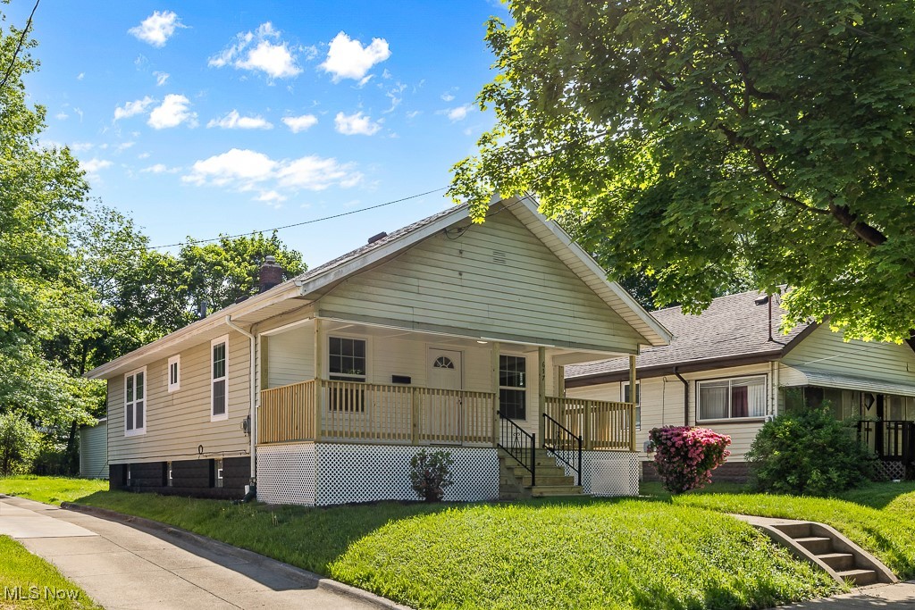 617 Sanford Avenue, Akron, Ohio image 3