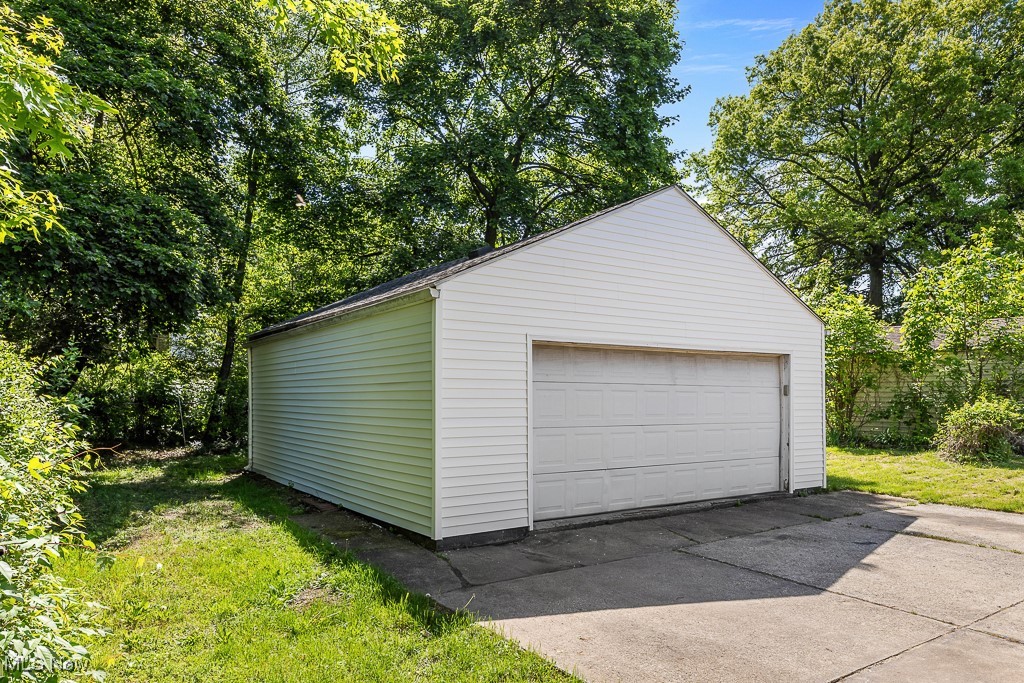 617 Sanford Avenue, Akron, Ohio image 39