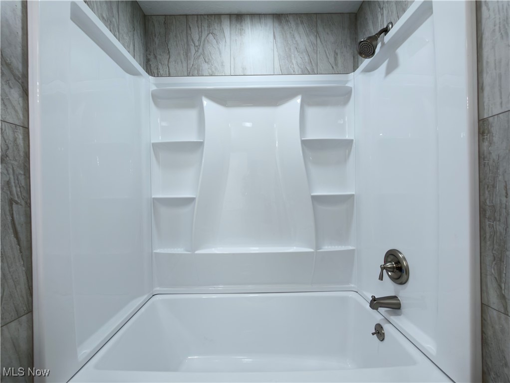 City/Mentor 08 - Residential