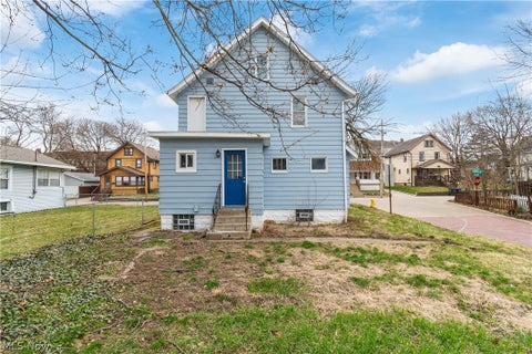 Tiny photo for 594 Columbia Avenue, Akron, OH 44310 (MLS # 5239762)