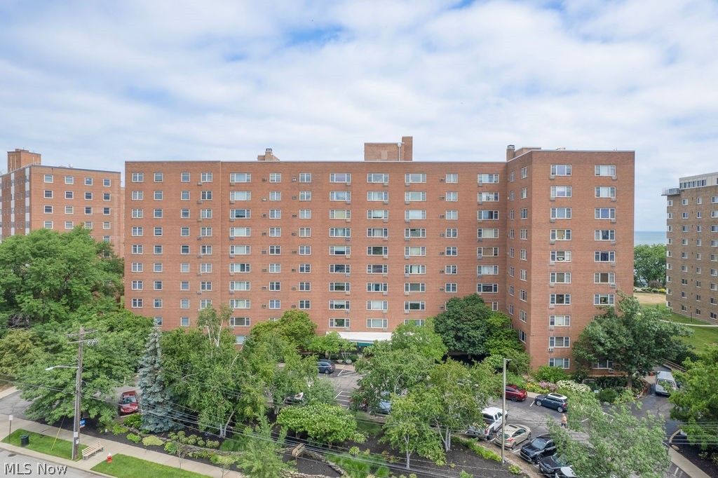Photo of 11820 Edgewater Drive #110, Lakewood, OH 44107 (MLS # 5225067)