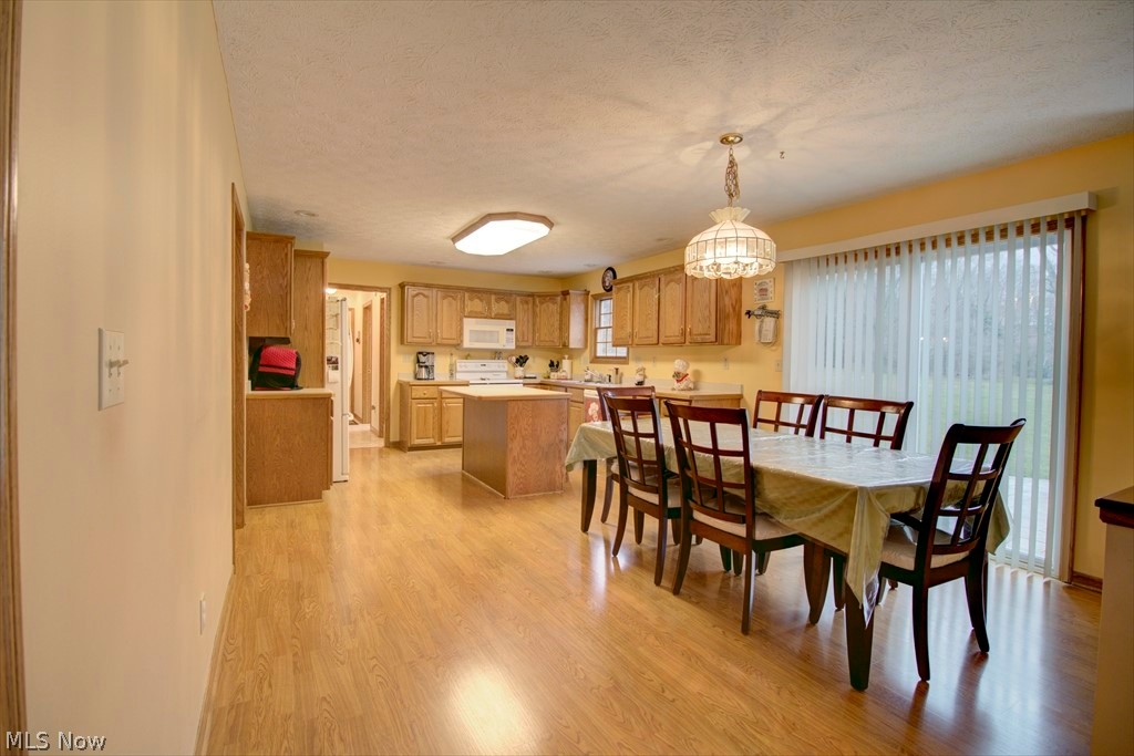 Montville Lakes - Residential