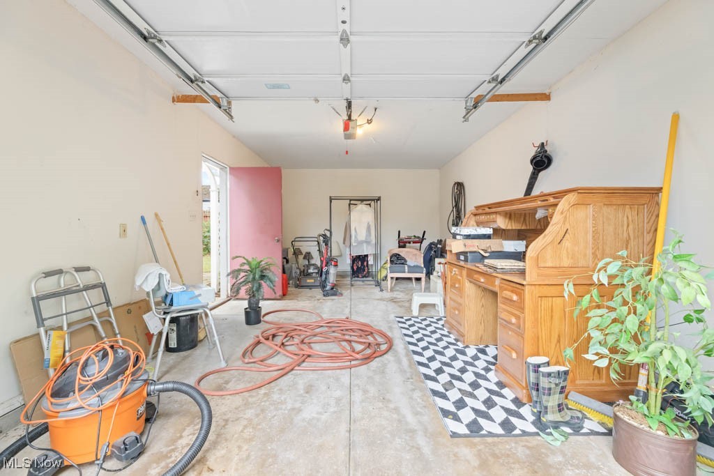 Nesmith Lake Heights - Residential