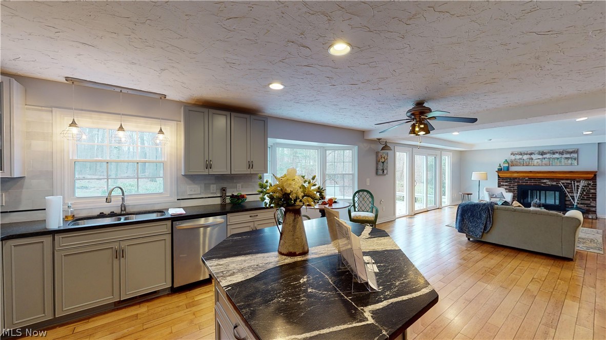 Rivers Edge Homeowner Association - Residential