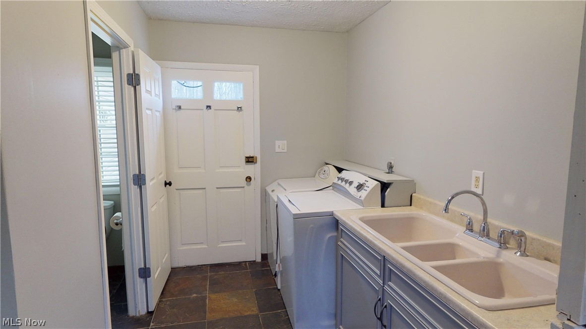 Rivers Edge Homeowner Association - Residential