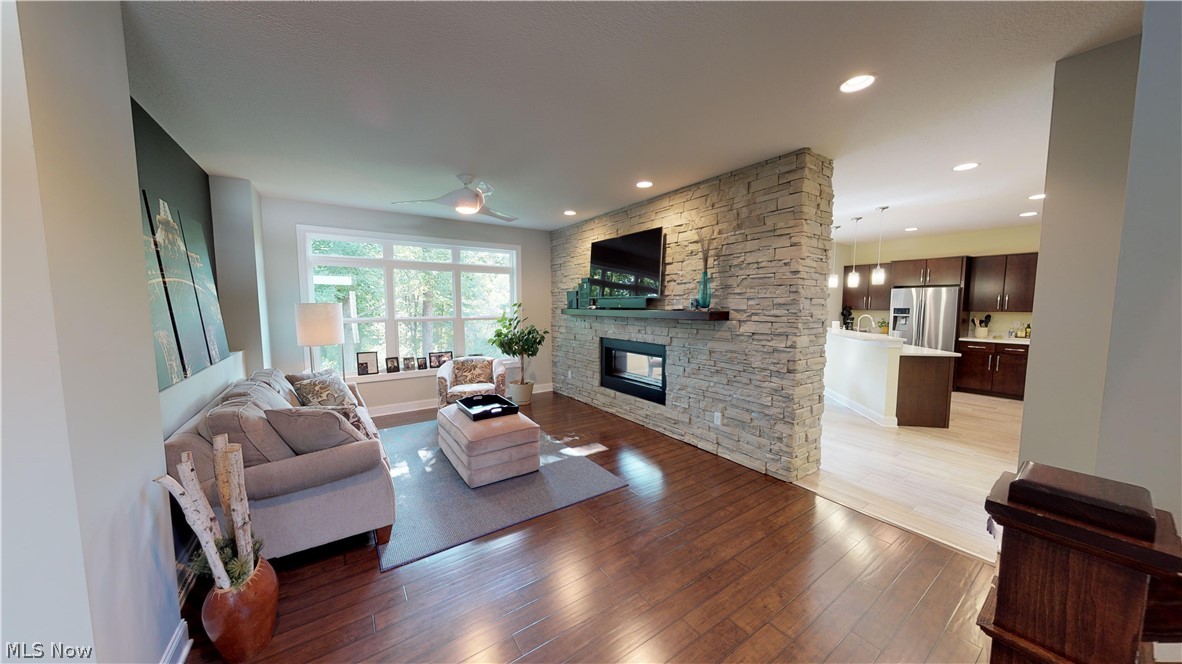 White Oak Hills Sub Ph 3 - Residential