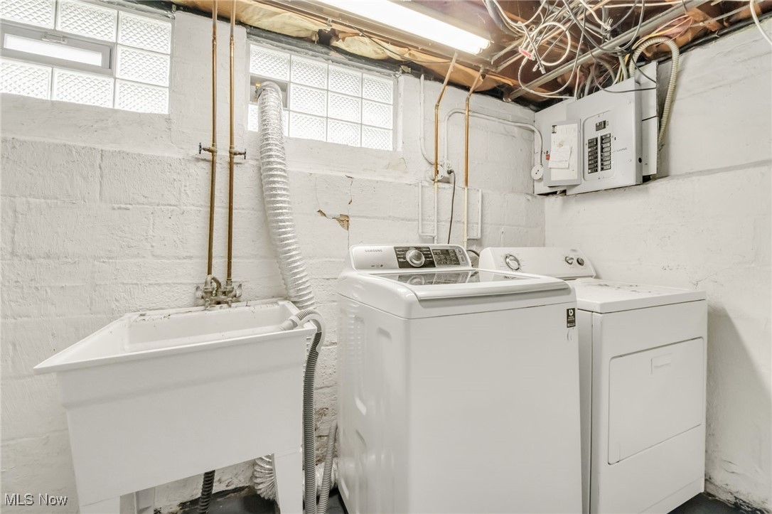 5002 Lincoln Avenue, Parma, Ohio image 32