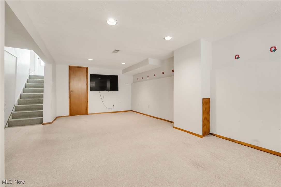 5002 Lincoln Avenue, Parma, Ohio image 28