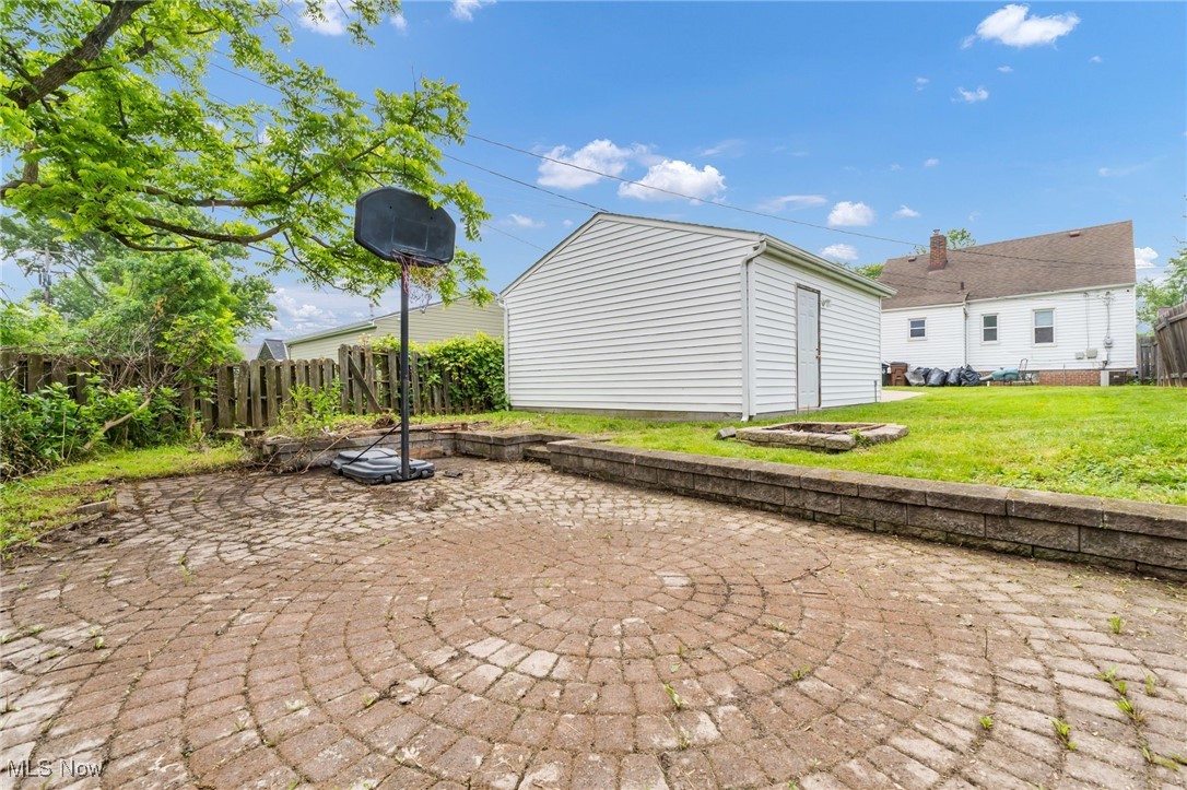 5002 Lincoln Avenue, Parma, Ohio image 36