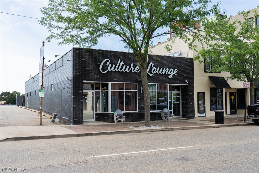 Canton - Commercial Sale