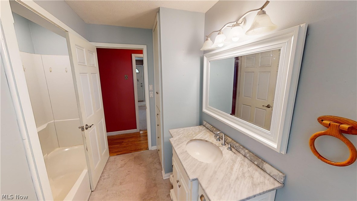 Longcoy - Residential