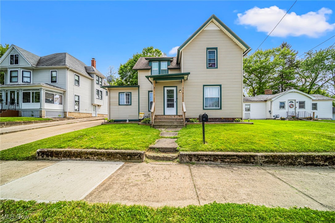 519 Liberty Street, Conneaut, Ohio image 1