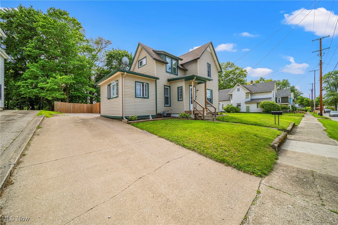 519 Liberty Street, Conneaut, Ohio image 2