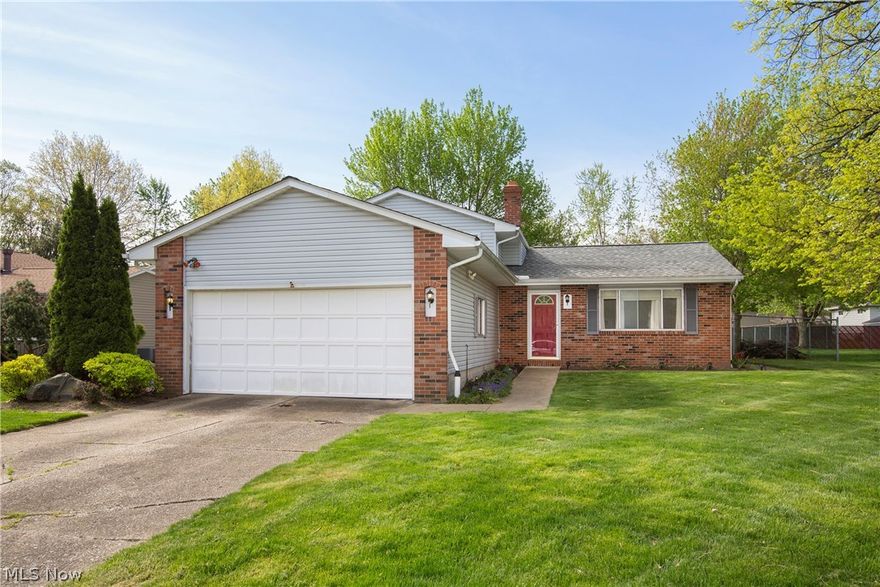 Nicely appointed Split Level, resides on a Cul da Sac w/in Coventry Estates, offering a Mulit Level, Open Layout w/ Updates, Space & Storage* The Main Level welcomes you into an "L" shaped Liv/Din area of Freshly Painted Earth Tones & Newer Beige Carpeting w/a Lg 3 Paneled Front Window allowing for early morn sun* The Sq shaped Din rm is the True Hub of the Hm, It's Size & Shape allots for everyday use & entertaining, since it's open to the Kit (on Rt) & LL Fam rm(Lt) & extends thru a Newer Sliding Patio Dr to a Lg (2) tiered Wd Deck w/ Pergola, overlooking a Fully Fenced in & sizable Back Yard* A Spacious Eat in Kit equipped w/ all Appls (Stove/Fridge 2012), Ample Cupboard/Counter Space, Lg Pantry, overhead Track Lighting & Ceiling Fan* Steps down is a spacious Fam rm of paired neutral tones & carpet, Overhead Lighting & back & side Windows* An updated 1/2 Bth w/newer vanity, flrng & fixtures, couples a Utility rm w/ storage & a Lg Laundry/Mudd rm, W/D Incl, leads off to a 2 Car Gar w