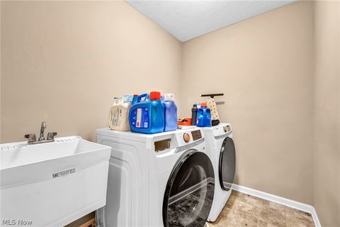 Tiny photo for 9087 Ichabod Drive, North Ridgeville, OH 44039 (MLS # 5213253)