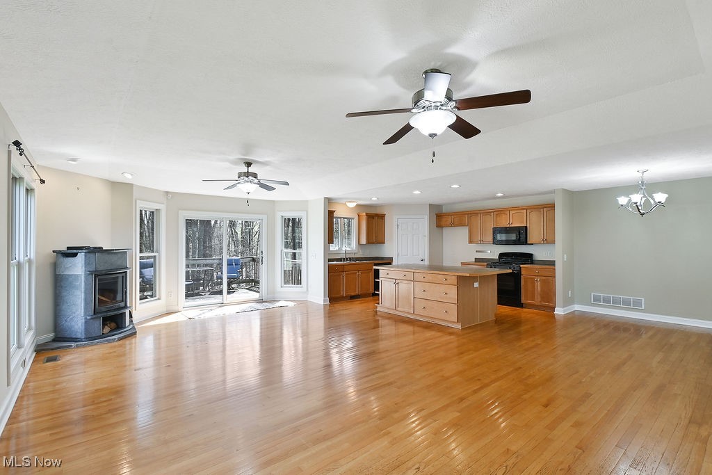 1366 Nicholas Drive, Kent, Ohio image 11
