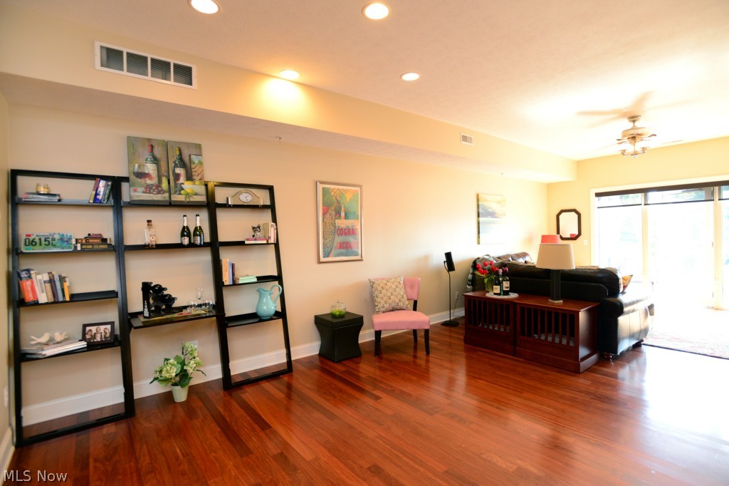 Rosewood Place Condo - Residential