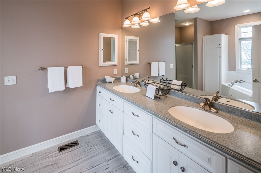 Glenmoor Estates - Residential