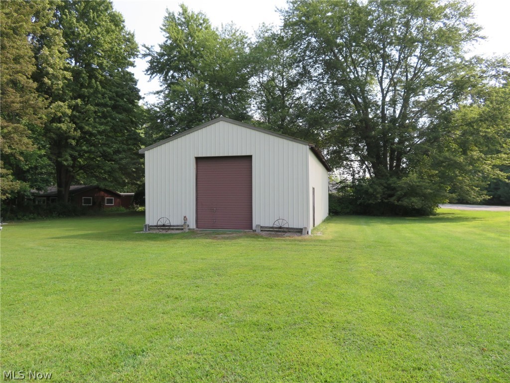 Cowles Lake - Residential