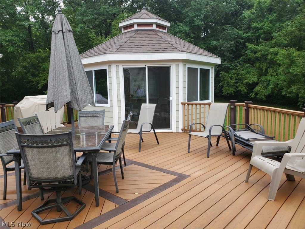 Hemlock Hills - Residential