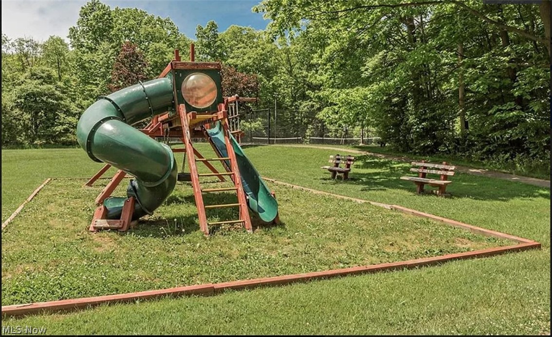 Hemlock Hills - Residential