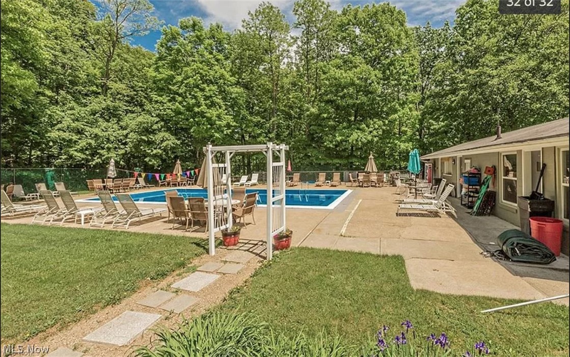 Hemlock Hills - Residential