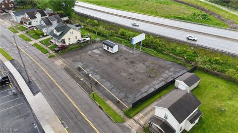 Tiny photo for 1073 1st Street NE, Massillon, OH 44646 (MLS # 5209547)