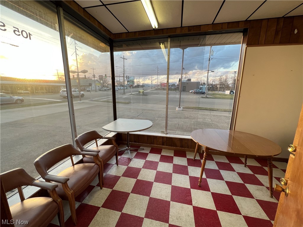 Dover - Commercial Lease