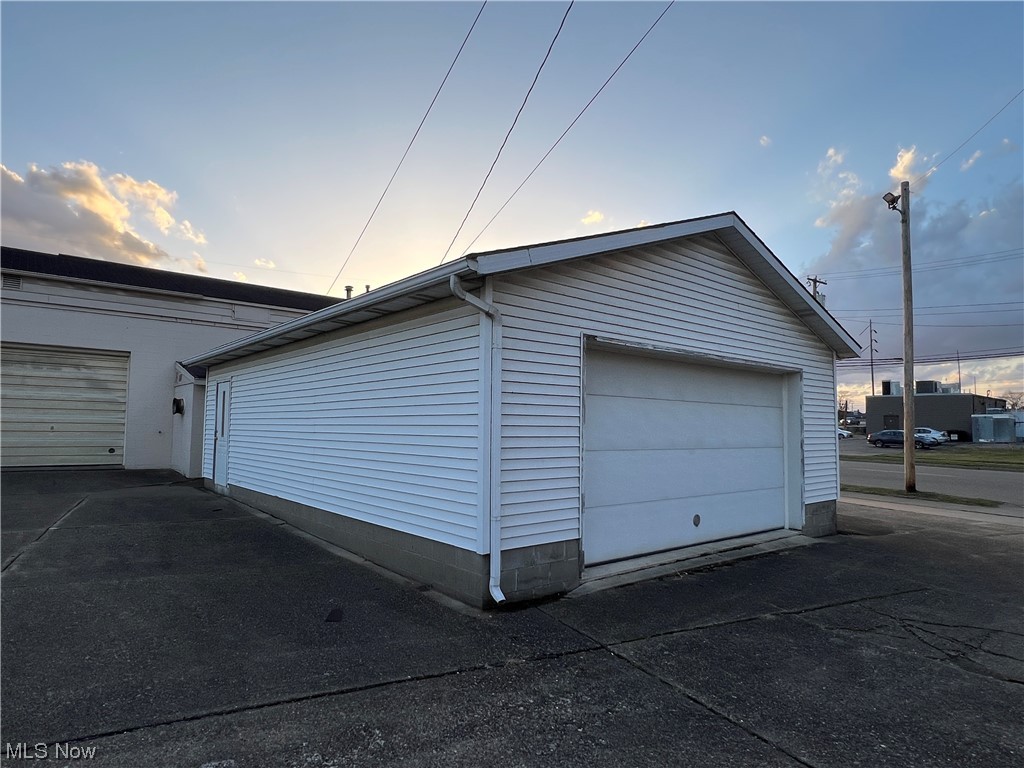 Dover - Commercial Lease