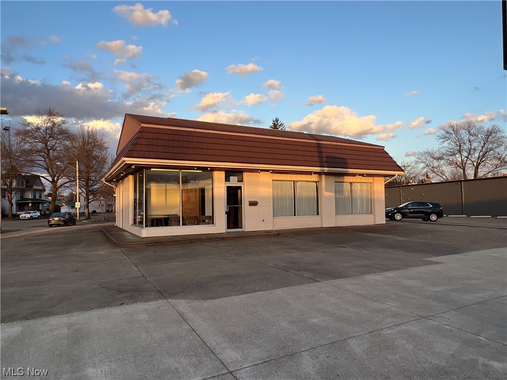 Dover - Commercial Lease