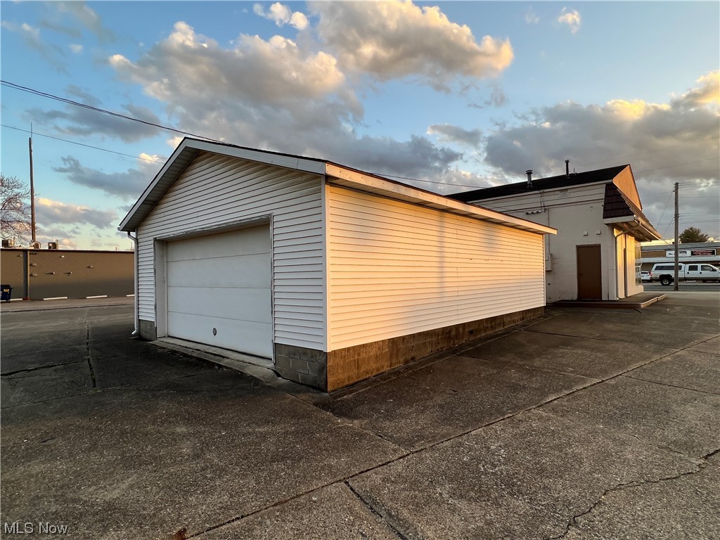 Dover - Commercial Lease