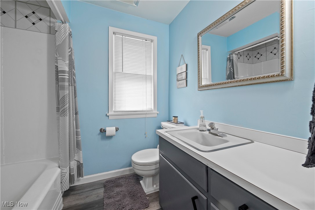 6234 Elyria Avenue, Elyria, Ohio image 17