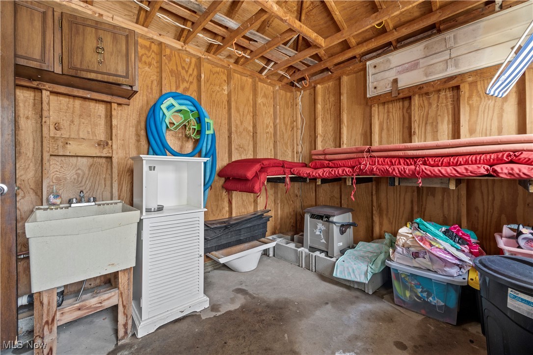 6234 Elyria Avenue, Elyria, Ohio image 36