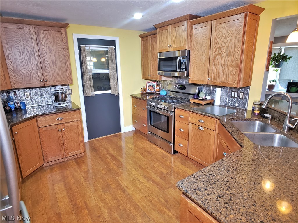 Laurel Ridge - Residential