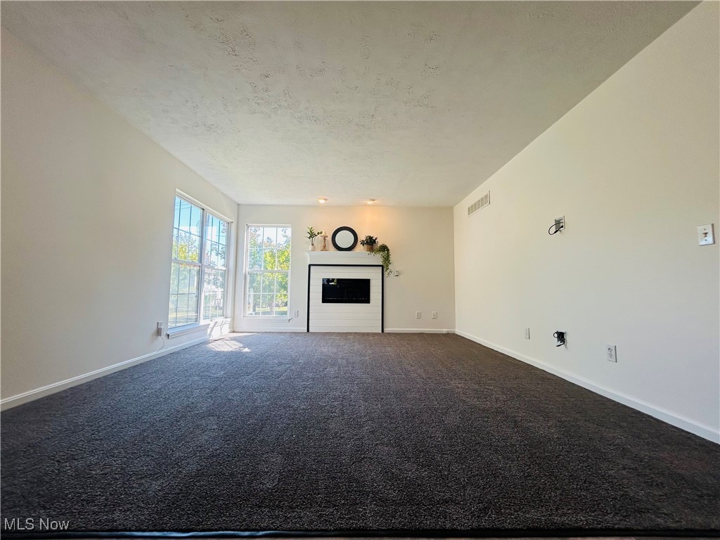 Twinsburg, Ohio 44087, United States, 4 Bedrooms Bedrooms, ,3 BathroomsBathrooms,Residential,Active,209218