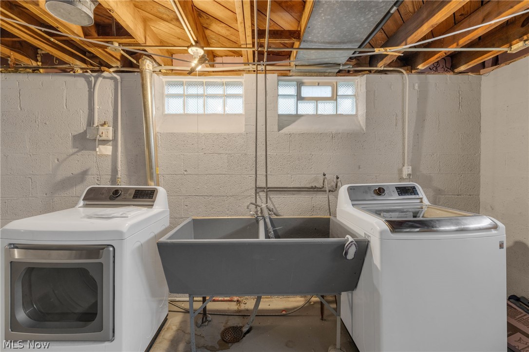 J L Free Land Cos Crown Point - Residential