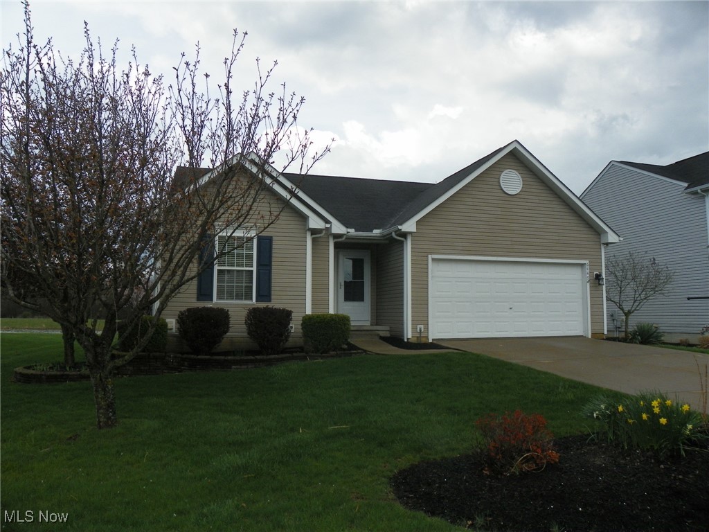 6449 Silverstone Lane, Medina, Ohio image 1