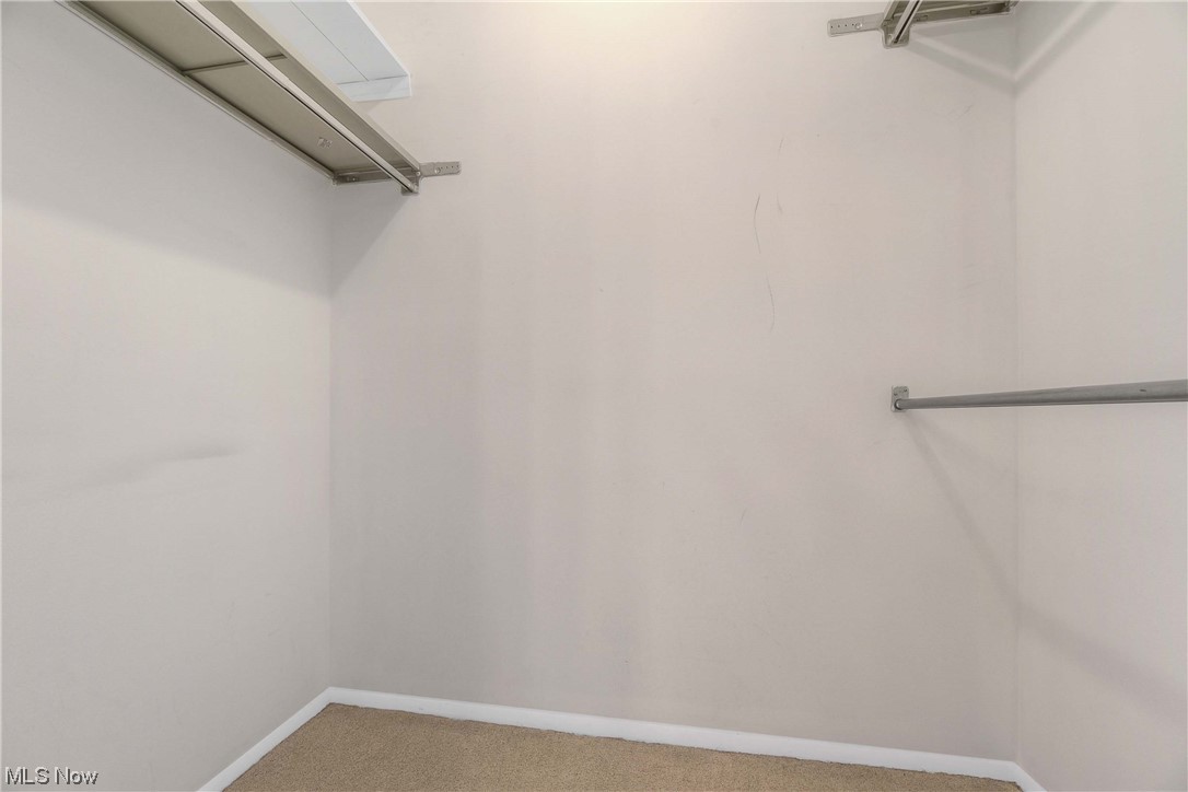 Meridian Condo - Residential