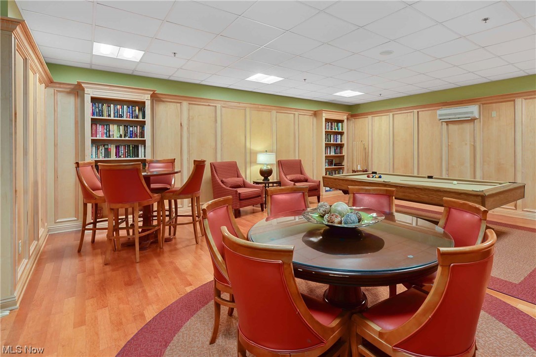 Meridian Condo - Residential