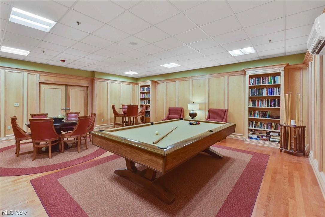 Meridian Condo - Residential