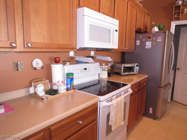 Residence/Green Condos Ph I - Residential