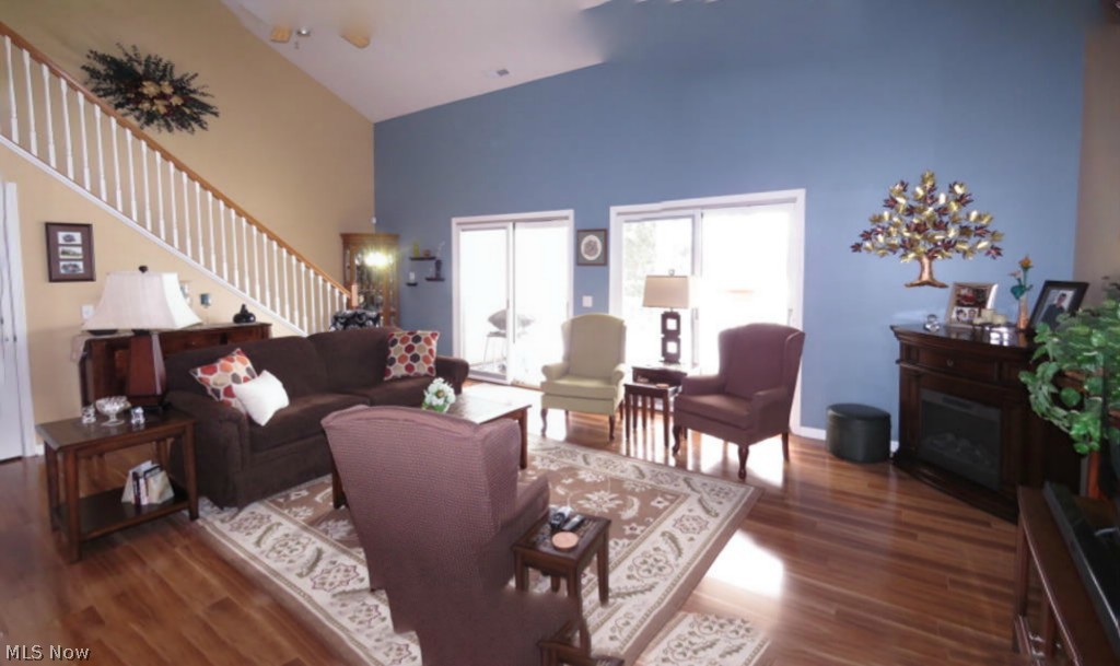 Residence/Green Condos Ph I - Residential