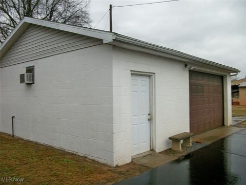 Tiny photo for 2318 Washington Boulevard, Belpre, OH 45714 (MLS # 5179092)