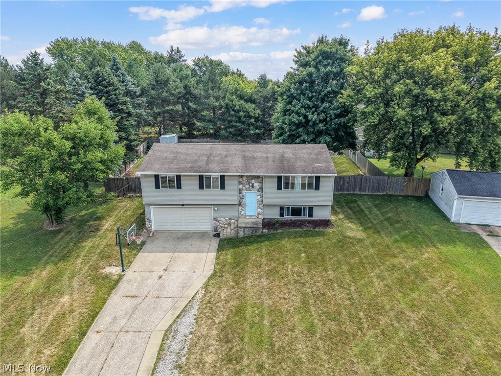 553 Jeanette Street