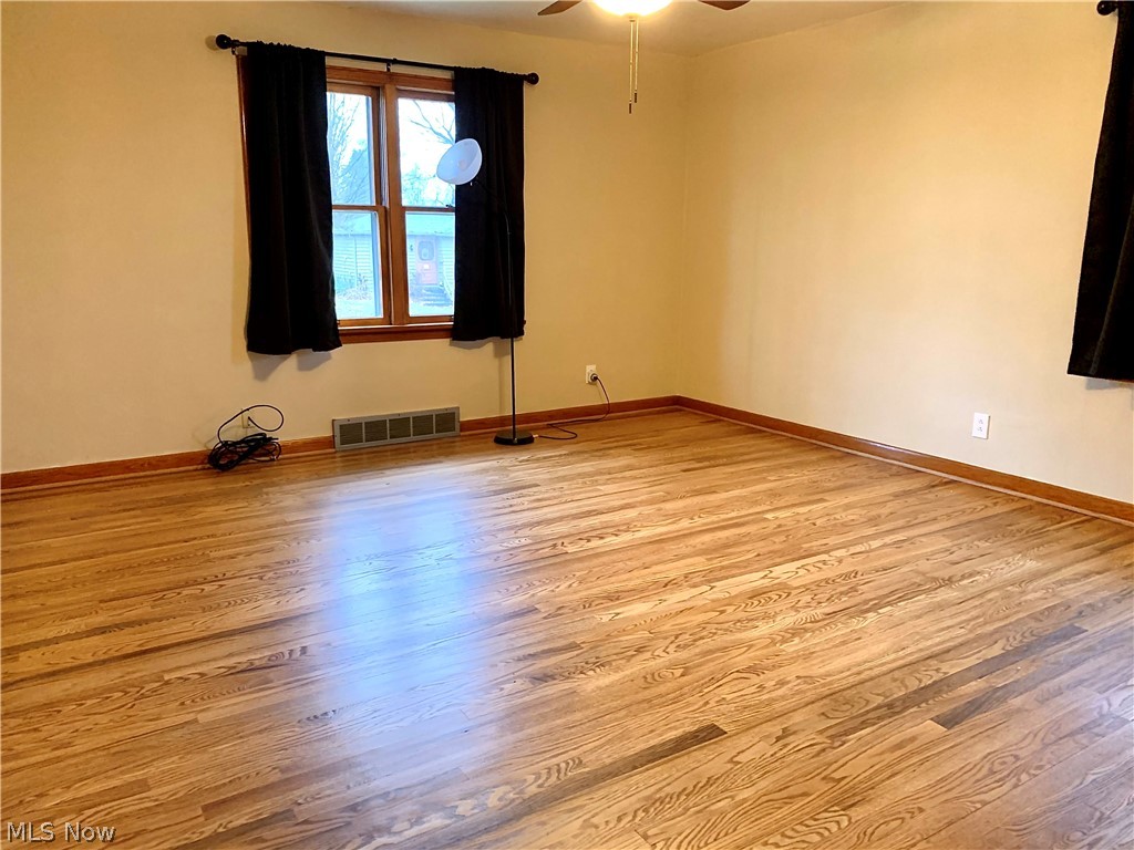 East Youngstown Land & Improve - Residential