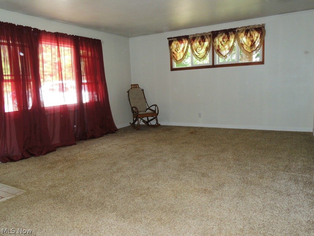 Briar Root Manor - Residential