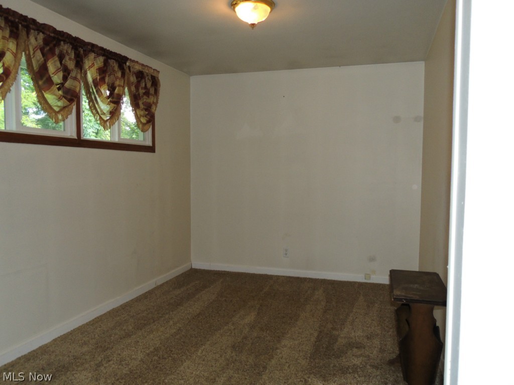 Briar Root Manor - Residential